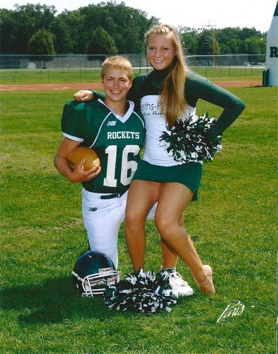 Baylee_Breanna's profile picture. 