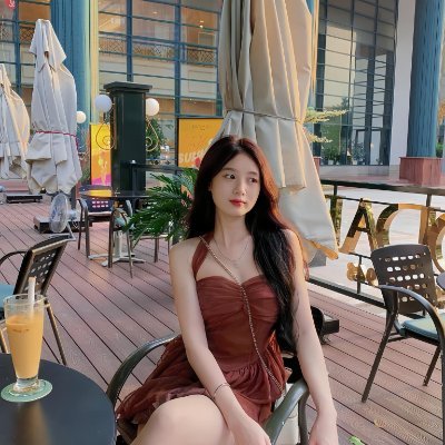 ReosShena44642's profile picture. 