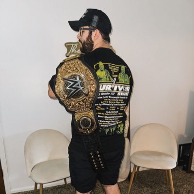 Content Creator | Chasing Dreams Daily | Protected by @zenni_gaming | Powered by @gfuelenergy 😎 #GreenWall PRO WRESTLING FAN! 🤘🏼