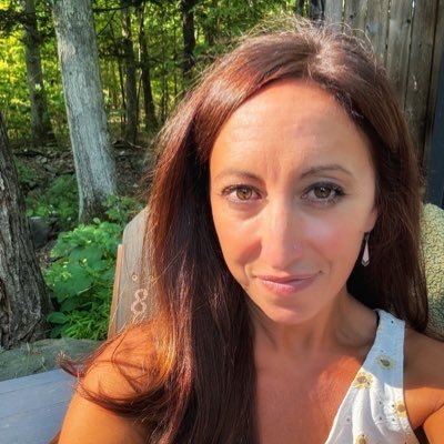 jessicamokhiber's profile picture. Comms director at Empire Charter Consultants (@charterempire); she/her