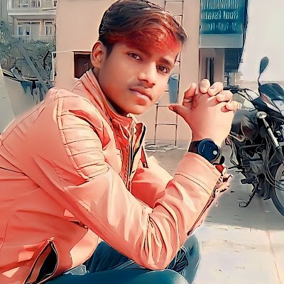 MonuRaj252379's profile picture. 