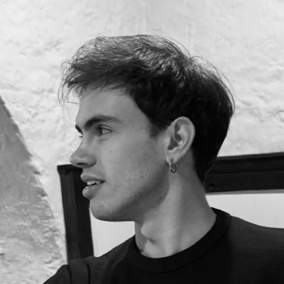 MatteoBot's profile picture. 26 🇮🇹 | PwC | Too many passions to list