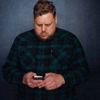 Derek Humphrey (@humpderekcomedy) 's Twitter Profile