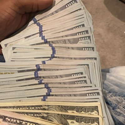 NolimitPee's profile picture. 