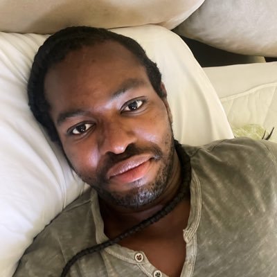 🇳🇬🇺🇸🏳️🌈He/him. Writer, Electrical Engineer, 🎓: Carnegie Mellon University + Emerson College, officialtoch@gmail.com, 📸:tochukwu_okafor, 🎂:April 15