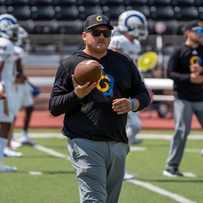 Tight Ends Coach @AngeloState #WinTheDay #PullTheRope