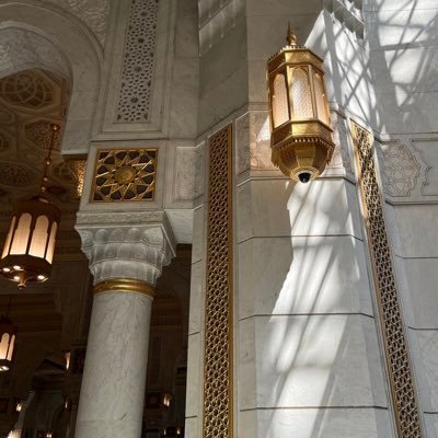 حساب - تفاعلي بيني وبينك- للتذكير بأحكام الله ورحمته وسيطمئن قلبك بذلك ،وكذلك انتقي لك لطائف ومقاطع دينية تنفعك في دنياك وآخرتك سواءً
عملت بها أو رتوت لها 💜
