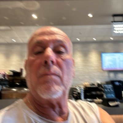 Johncarrol93425's profile picture. 