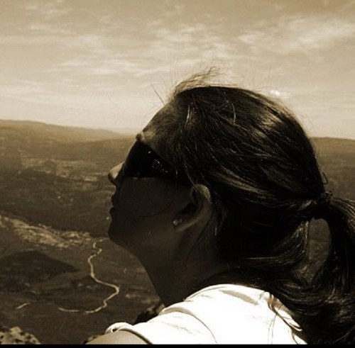 VNuria's profile picture. Haciendo para mañana lo que ayer dejé para hoy.