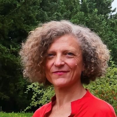 Professor of Early Modern History at @EUI_EU
Former PI of ERC project @CIRGEN1 Now researching emotions, correspondence, gender and empire @EUI_History