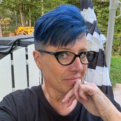 😊 wife/twin mom/trying to make sense of the world! Business owner. Necessary activist. She/Her—mom to queer kid & kooky kid + ally to all @marnfh.bsky.social