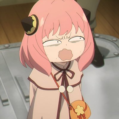 tmennuie's profile picture. 22🇫🇷 • silly