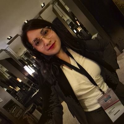 pequesnoowki's profile picture. Namasté. 👋
Dios me acompaña. 🙏
Periodista. 🔍
Coleccionista de Hello Kitty. 🐱
Me gusta ver aviones volar. 🛫