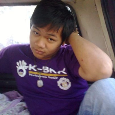 kmpnth328317087's profile picture. 
