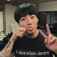 risa π (@myluvsbtsvt) 's Twitter Profile