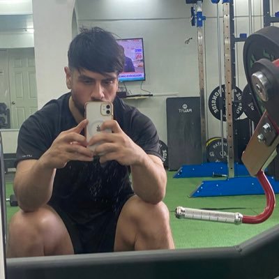 jotacvncino's profile picture. not funny