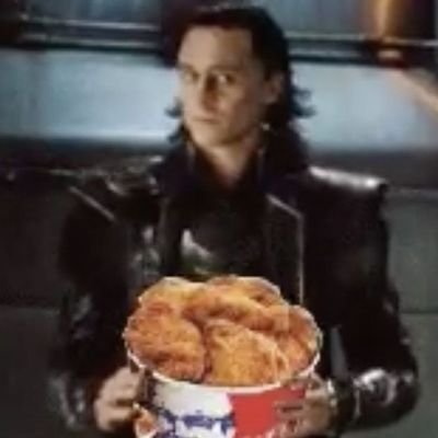 _Victimaky_'s profile picture. 19!