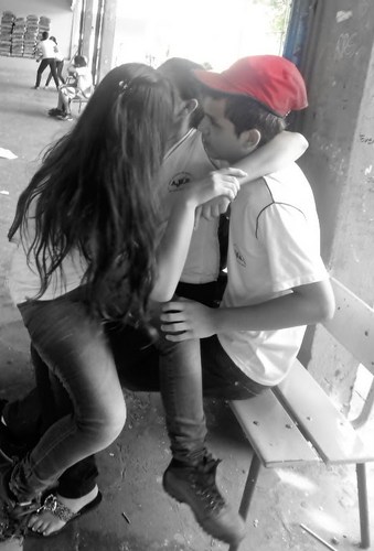 nãao so dono do mundo , mais so filho do dono ♫♪