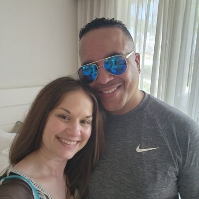 DianaFSabo's profile picture. 💜 Incredibly Grateful 😺 Leo + Ollie's Mama 🐈 Forever Duncan, Reggie & Jackson's Mama 🥰 Difference Maker 💕 Gut Health Enthusiast 🌿 Motivator 😊