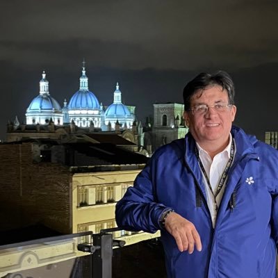 julioccabrerac's profile picture. Ingeniero Comercial, Abogado hombre de fé que piensa en voz alta, solidario de corazón y emprendedor por la razón.Presidente Aso. Funerarias Azuay