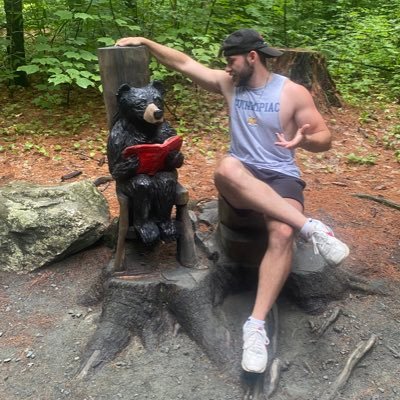 qu '22 BA / '23 MA. associate editor @espn. best slot receiver in hartford county. short king enthusiast, wes anderson enjoyer, clyde edwards-helaire proponent