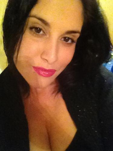 mzmiamelendez's profile picture. 