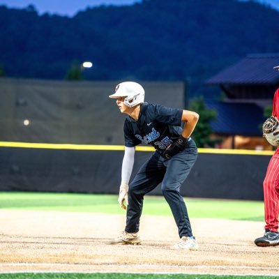C/O 2025 | RHP | 17U @USASCOUTGA TEAM NIKE US | 4.089 GPA | 34 ACT | @Walton_Baseball | UNCOMMITED | 6’2” 190LBS