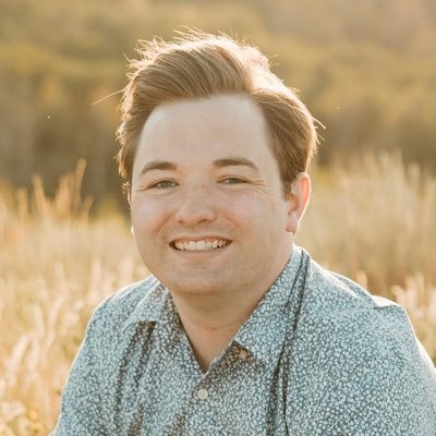 LarsenReece's profile picture. byu says I mastered food science, now I’m a culinary wizard with hundreds of students. passionate about travel, bacon, and mariokart 🏳️‍🌈