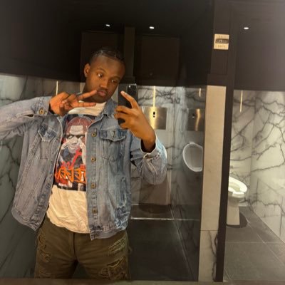 biggtrevvv's profile picture.