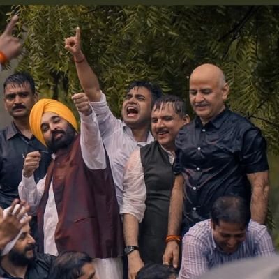 •Fan of Kejriwal's Political Revolution
•Against,Castiesm & Islamic Terrorism
