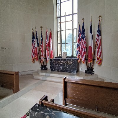 benzi29Bzh's profile picture. ✝️