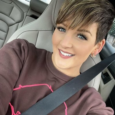 My name is mary from USA single never married and no kids , and I’m here for long time relationship and my life partner 😍😍