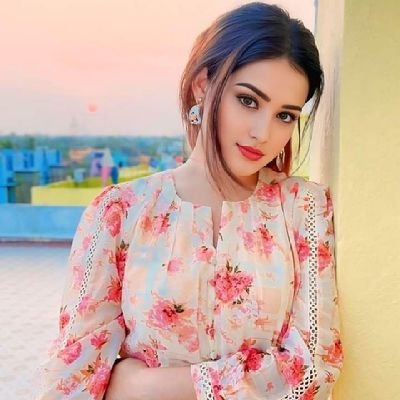 Selfie queen 👑 राजस्थानी देशी छोरी 😍 ,दिलवाली रानी
