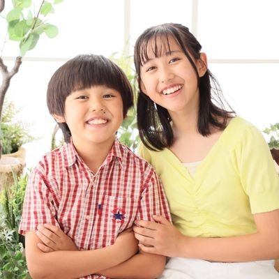 子役&モデルとして活動中
アイドルユニット『ミルキュワ』メンバー
映画『放課後の転校生』🎥姉弟で出演します✨