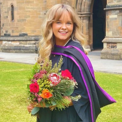 PGDE @StrathEDU '25 | MA @UofGSMLC '21🎓🇪🇸 Glaswegian, Galega & Madrileña 🏘️