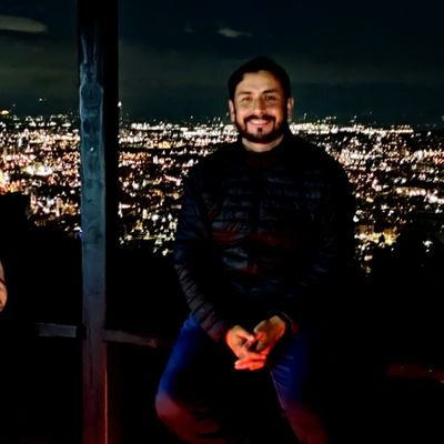 Escribo de vez en cuando ✒️, amo la tecnología 💻 y disfruto cuando gana mi rojo querido Santa Fe 🇲🇨 🦁 - Cuenta Personal-.