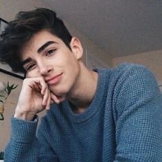 CharlesGlo57977's profile picture. 