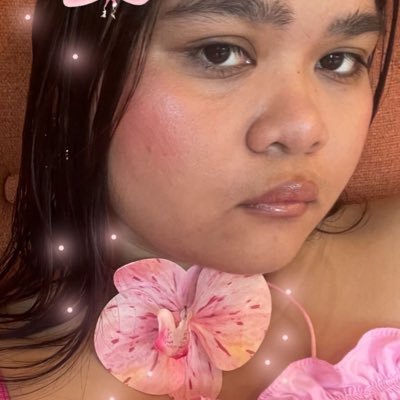 ⋆౨ৎ˚⟡˖ ࣪ Just a pretty they/them that likes pretty thi/things, + my digital art exhibit @dreamymadzzz