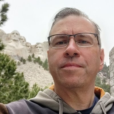 Escaped 🇨🇦 citizen. 🇺🇲 permanent resident. Political junkie. Former Canadian Federal Election Candidate (against Trudeau). #Keto #2A Florida is my home.