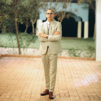 رب اشرح لي صدري ويسر لي امري 🤍💙
لا ترى العين عيباً إذا أحب القلب قلباً❤❤
Handast tanta⚡