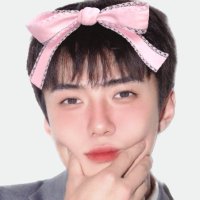 tulip🥕 (@huncheek) 's Twitter Profile Photo tulip🥕 (@huncheek) 's Twitter Profile Photo