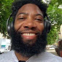 Kum Burrell. (@corrouchies) 's Twitter Profile