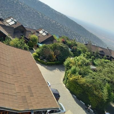 Kwanele14365's profile picture. Digital dreamer, spreading smiles and sunshine ☀! Join me for daily doses of joy and inspiration. Let's keep it light, bright, and full of delight! 😍😍