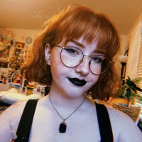 phoebz (@freckledthots) 's Twitter Profile