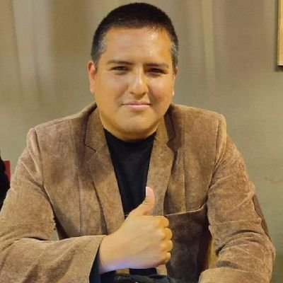 Vivo por mi madre y muero por mi Patria.
Toñito Jesús es el motor de mis dias.
!libertad, justicia, democracia!
#UNMSM
