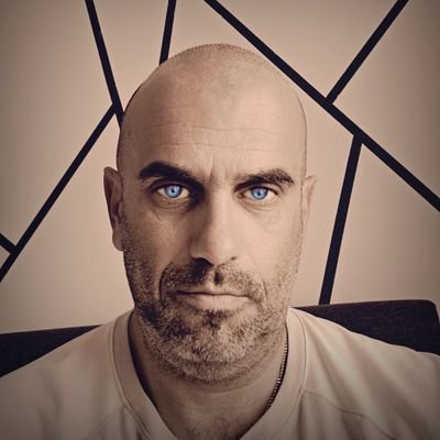 titof171078's profile picture. 👨🏻‍🚒#ex-CODIS 🚒#CDG #Prévision #Operation  @avenirsecours #papa . Celui qui n'a pas d'objectifs ne risque pas de les atteindre; Sun Tzu