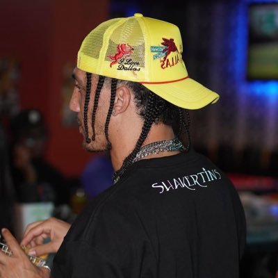 I am the streetwear plug! SCREEN PRINT • DTG/DTF • EMBROIDERY • BLANKS @custmgraphx