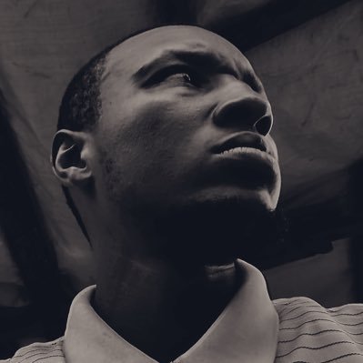 Oc15_'s profile picture. 