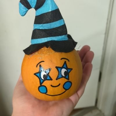 ElrieHaze84054's profile picture. 