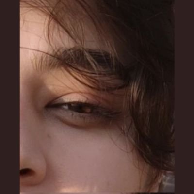 Livtylller's profile picture. یه دیقه حرف نزن دارم فکر میکنم ...